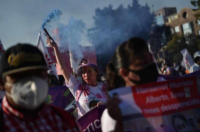 ‘Orange the World’: Angry Mexican rallies take to streets, demand end to femicide