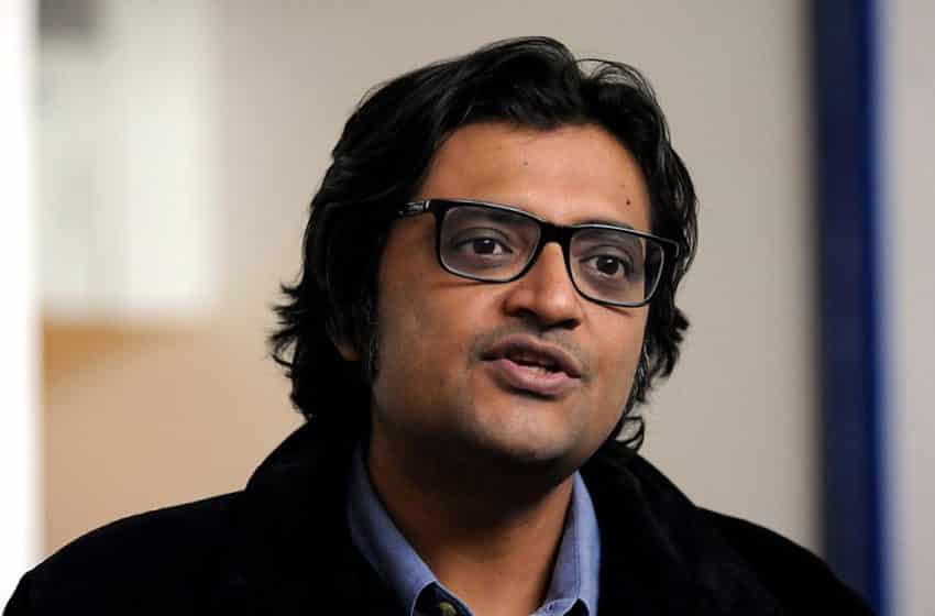 Controversial Indian journalist Goswami arrested on suicide abetment charges
