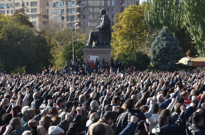 Armenians fume over ‘peace handovers’ to Azerbaijan, thousands take to streets to revolt