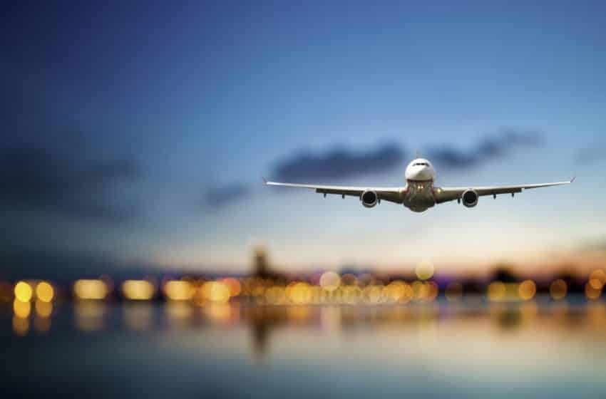 Airoplane-Air travel-Flight-Plane