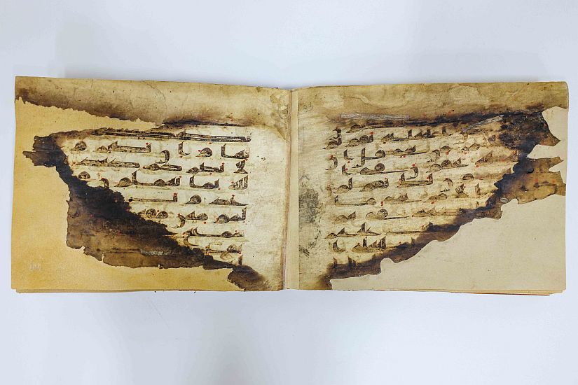  Sharjah Ruler gifts 4 rare manuscripts to Holy Quran Academy