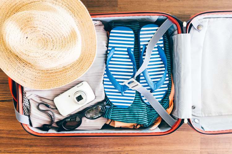 How to pack effectively when travelling this summer season