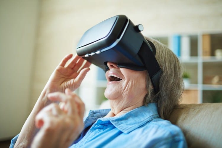 Virtual reality transports hospice patients to other side of the world