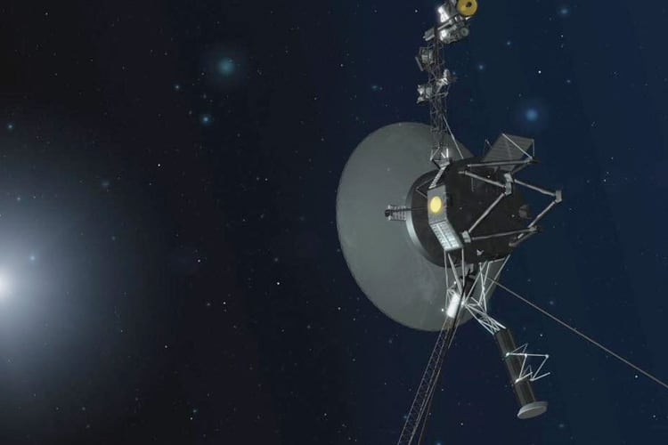 Voyager-1-NASA-interstellar-space