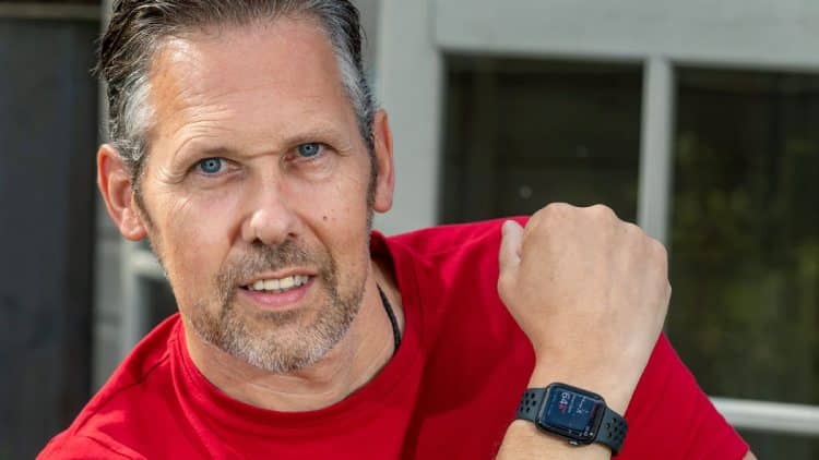 Apple Watch saves UK man whose heart stopped 138 times in 48 hours