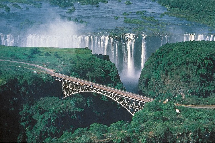 this-day-that-year-november-17-history-Victoria-Falls